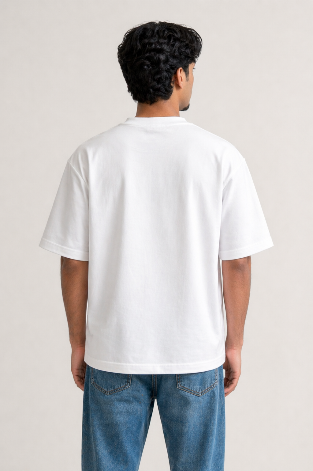 T-shirt White
