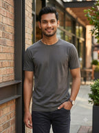 Charcoal Grey t-shirt street style - Nasheyy